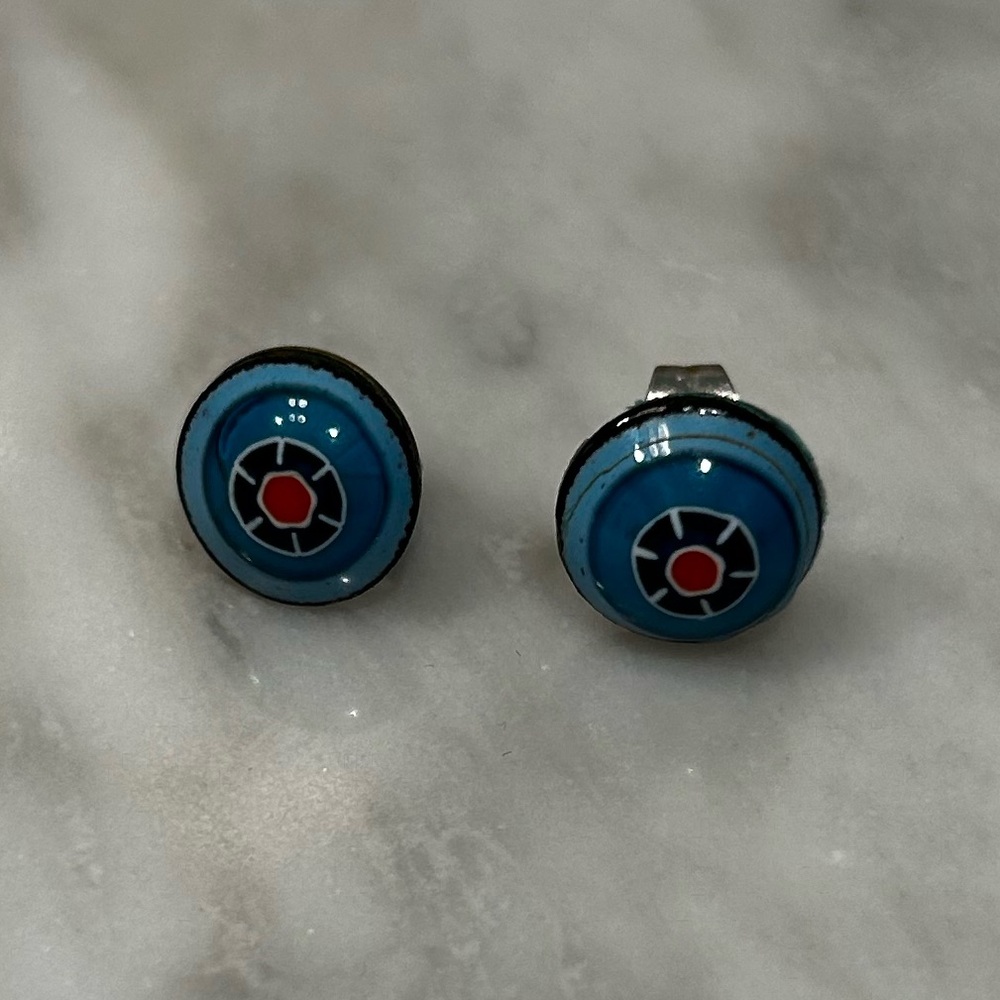 1970s vintage enamel stud earrings